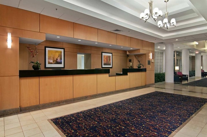 Imagen de los interiores del Hotel Wyndham Atlanta Perimeter. Foto 8