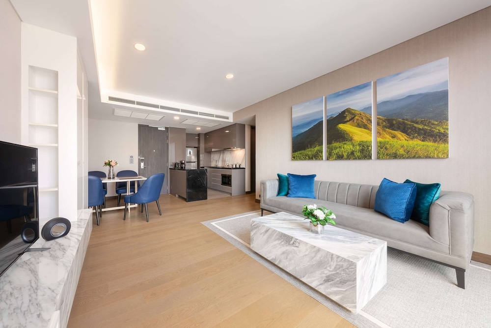 Imagen de la habitación del Hotel Wyndham Bangkok Queen Convention Centre. Foto 10