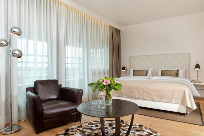Imagen de la habitación del Hotel Wyndham Berlin Excelsior. Foto 7