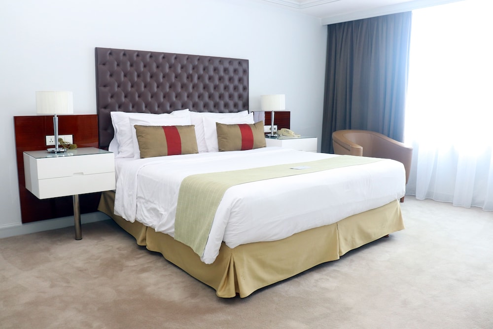 Imagen de la habitación del Hotel Wyndham Casablanca Jakarta. Foto 13