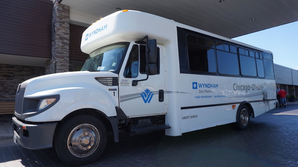 Imagen de los interiores del Hotel Wyndham Chicago O'hare. Foto 17