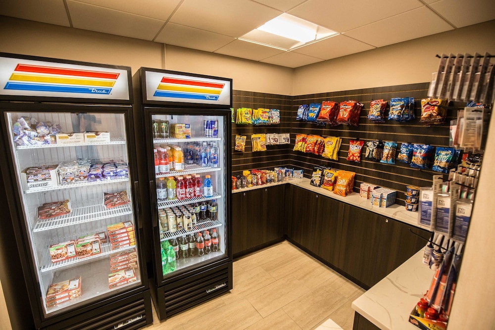 Imagen de los interiores del Hotel Wyndham Chicago O'hare. Foto 19