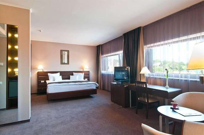 Imagen de la habitación del Hotel Wyndham Cluj. Foto 13