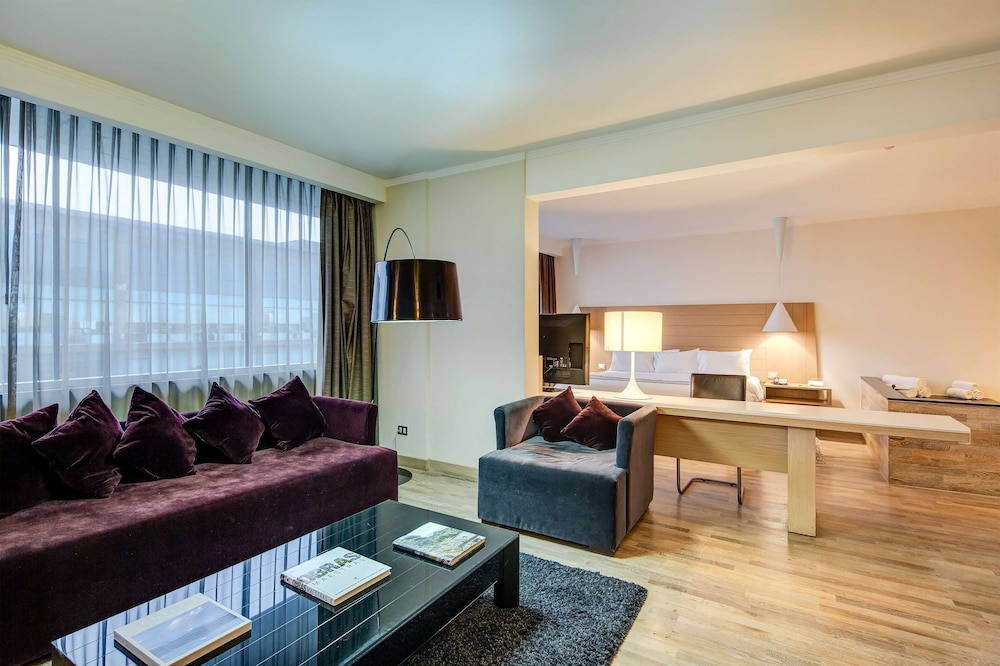 Imagen de la habitación del Hotel Wyndham Concepcion Pettra. Foto 6