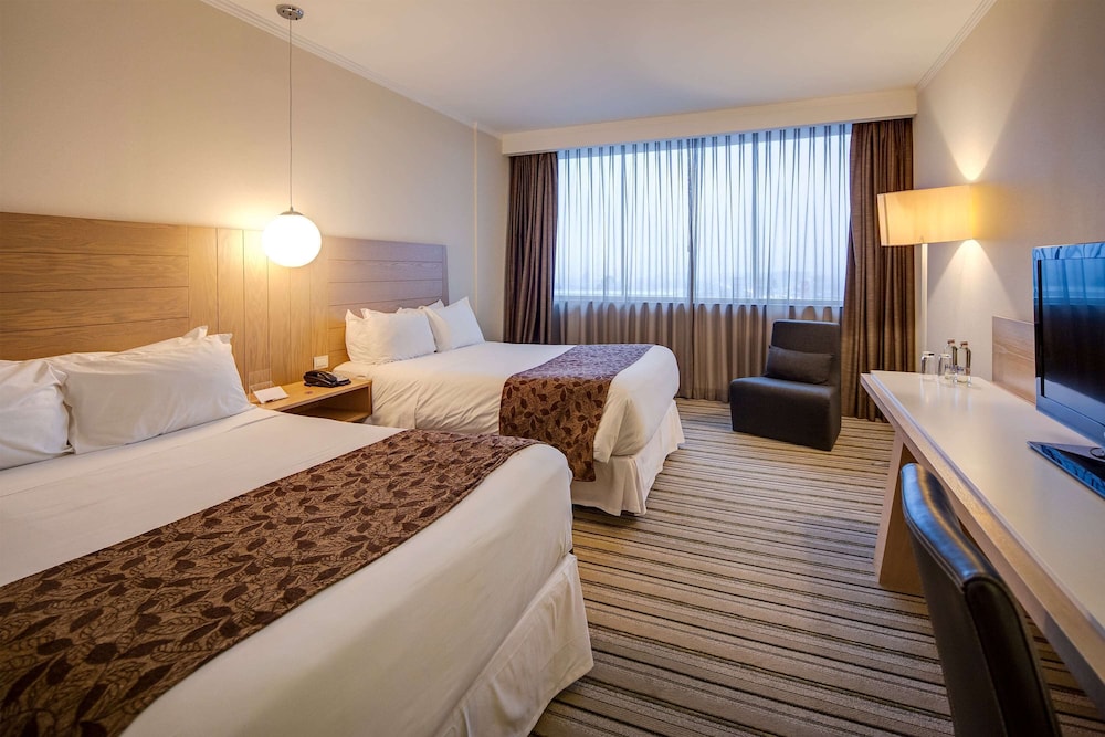 Imagen de la habitación del Hotel Wyndham Concepcion Pettra. Foto 7