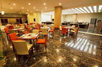 Imagen del bar/restaurante del Hotel Wyndham Concorde Resort Isla Margarita. Foto 4