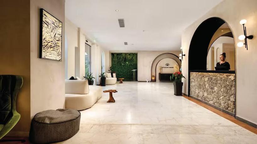 Imagen de los interiores del Hotel Wyndham Corfu Acharavi. Foto 11