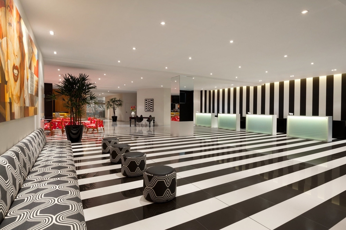 Imagen de los interiores del Hotel Wyndham Costa Del Sol Lima City. Foto 18