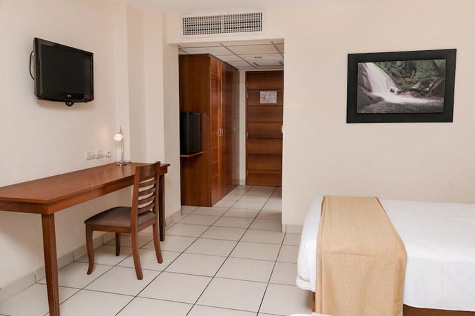 Imagen de la habitación del Hotel Wyndham Costa Del Sol Pucallpa. Foto 2