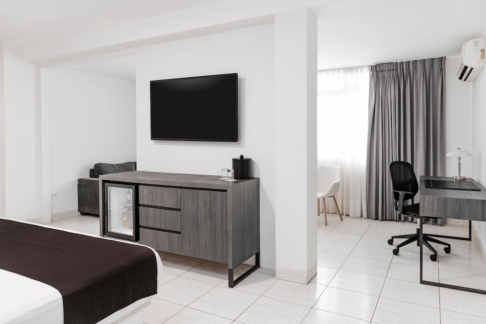 Imagen de la habitación del Hotel Wyndham Costa Del Sol Tumbes. Foto 10