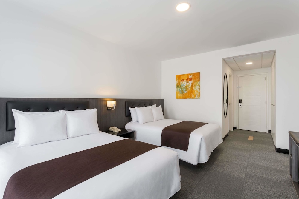 Imagen de la habitación del Hotel Wyndham Costa del Sol Aeropuerto de Lima. Foto 11