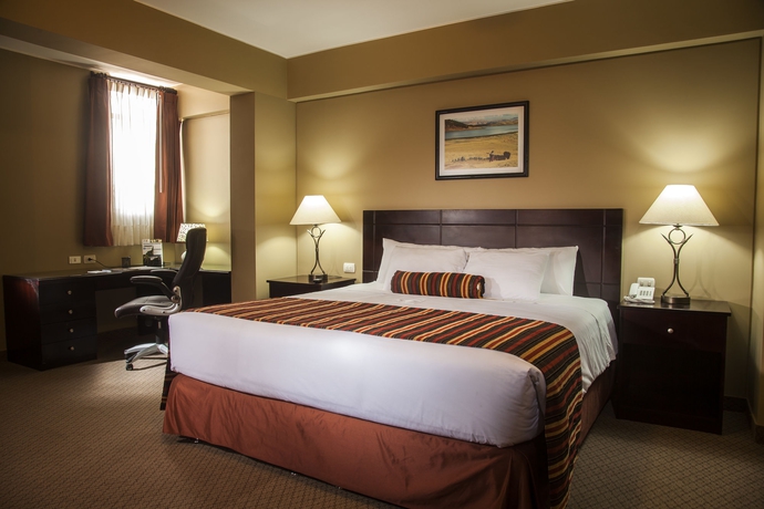 Imagen de la habitación del Hotel Wyndham Cusco Saqsayhuaman. Foto 7