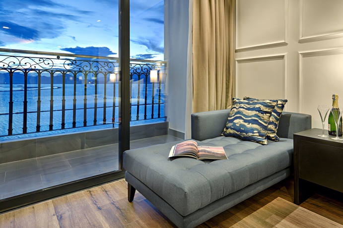 Imagen de la habitación del Hotel Wyndham Danang Golden Bay. Foto 12