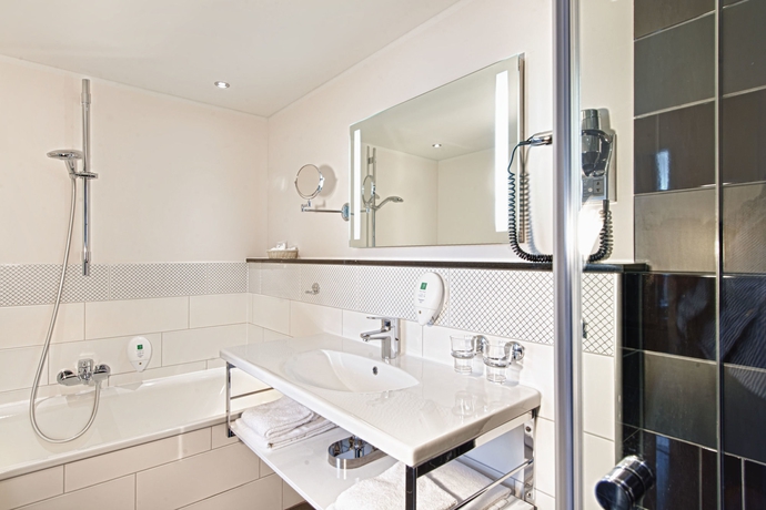 Imagen de la habitación del Hotel Wyndham Duisburger Hof. Foto 5