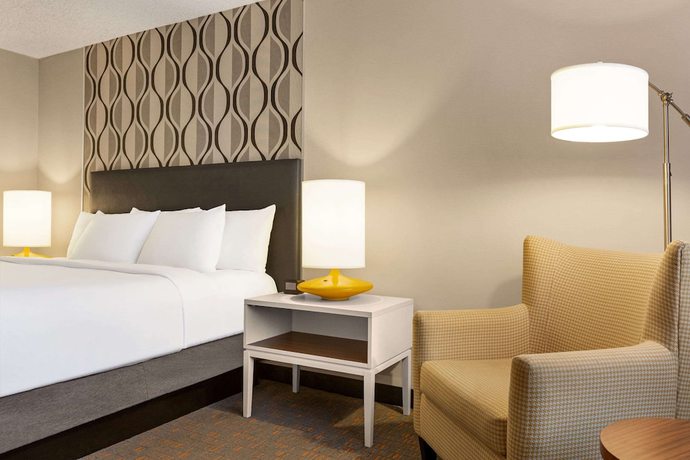 Imagen de la habitación del Hotel Wyndham Fort Smith City Center. Foto 2