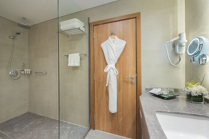 Imagen de la habitación del Hotel Wyndham Garden Ajman Corniche. Foto 10