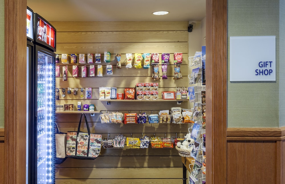 Imagen de los interiores del Hotel Wyndham Garden Anchorage Airport. Foto 18