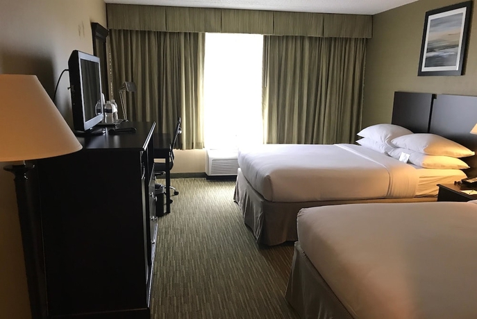 Imagen de la habitación del Hotel Wyndham Garden Ann Arbor. Foto 8