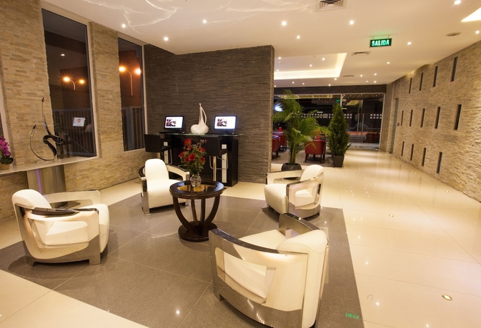 Imagen de los interiores del Hotel Wyndham Garden Antofagasta Pettra. Foto 17