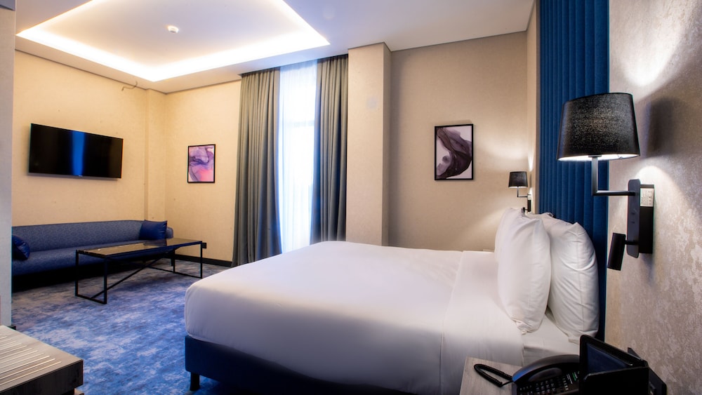 Imagen de la habitación del Hotel Wyndham Garden Baku. Foto 2