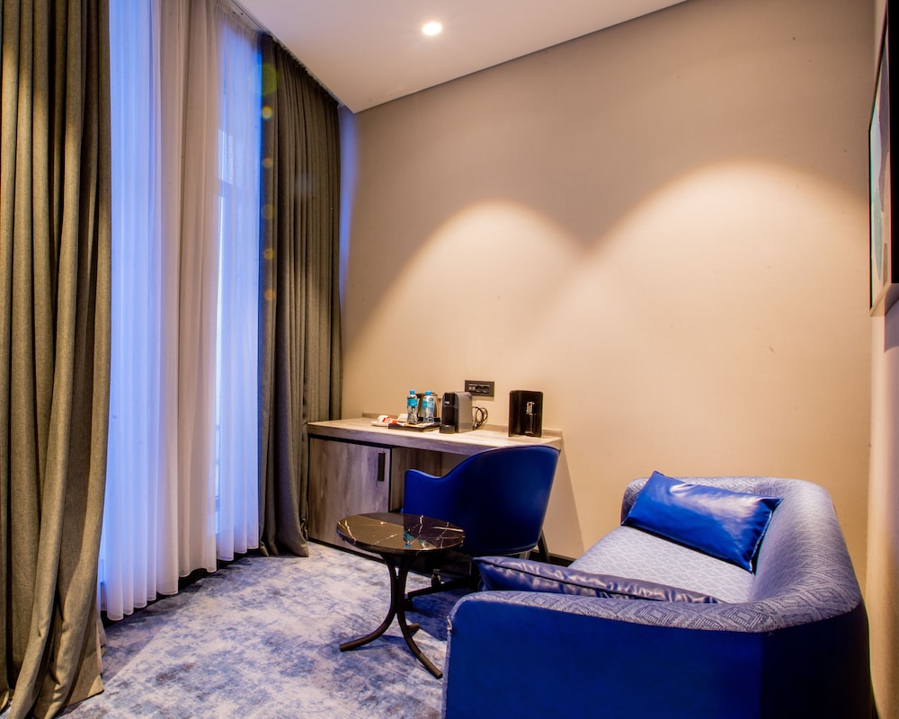 Imagen de la habitación del Hotel Wyndham Garden Baku. Foto 10