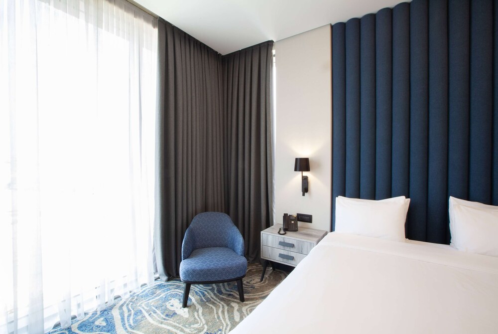 Imagen de la habitación del Hotel Wyndham Garden Baku. Foto 18