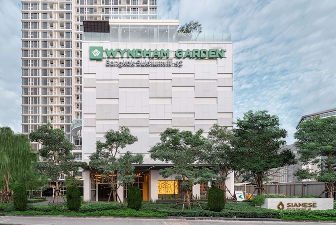 Imagen general del Hotel Wyndham Garden Bangkok Sukhumvit 42. Foto 1