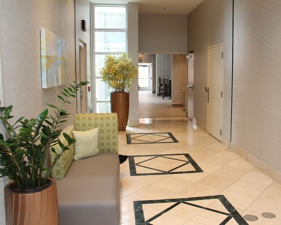 Imagen de los interiores del Hotel Wyndham Garden Buffalo Downtown. Foto 10