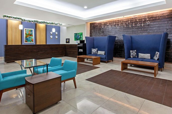 Imagen de los interiores del Hotel Wyndham Garden Cancun Downtown. Foto 10