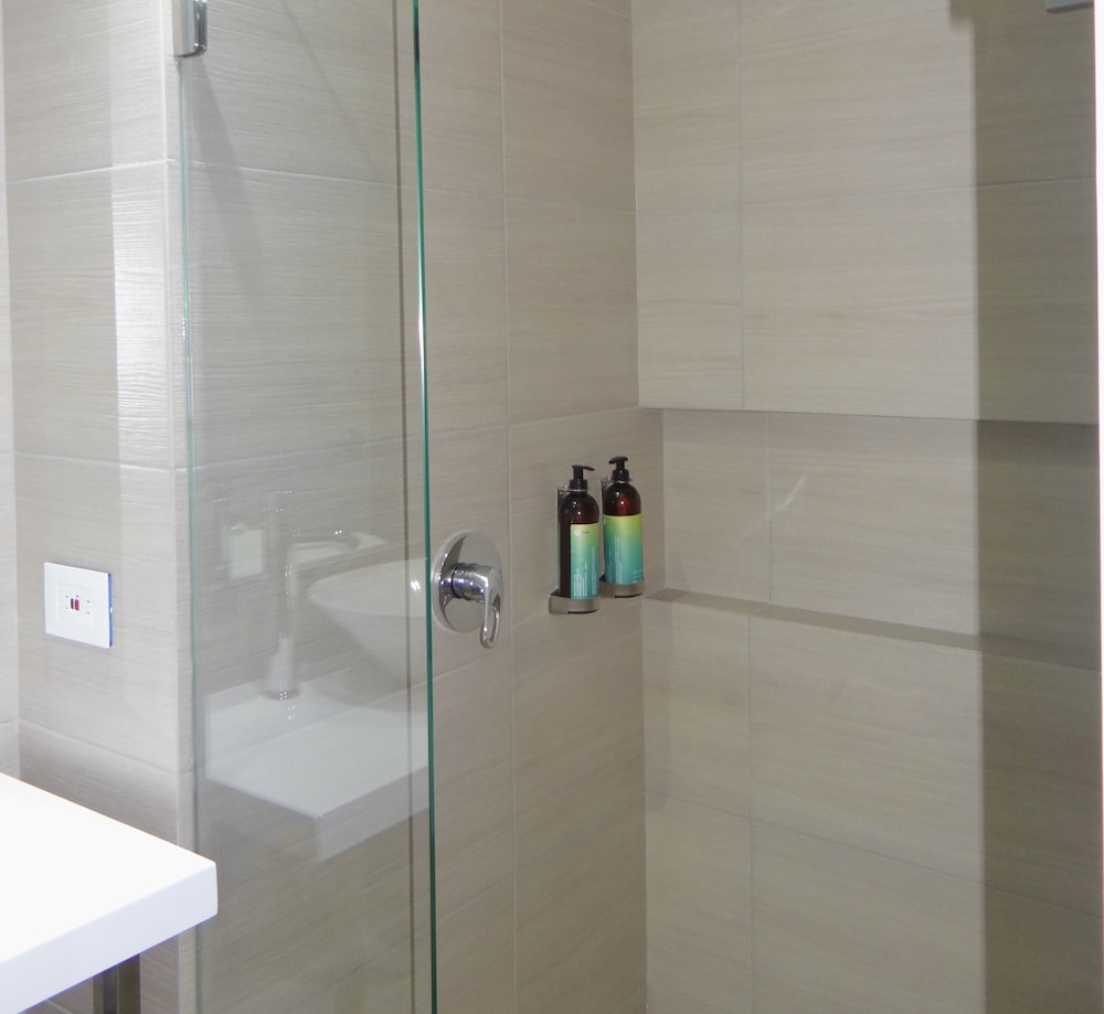 Imagen de la habitación del Hotel Wyndham Garden Cartagena. Foto 16