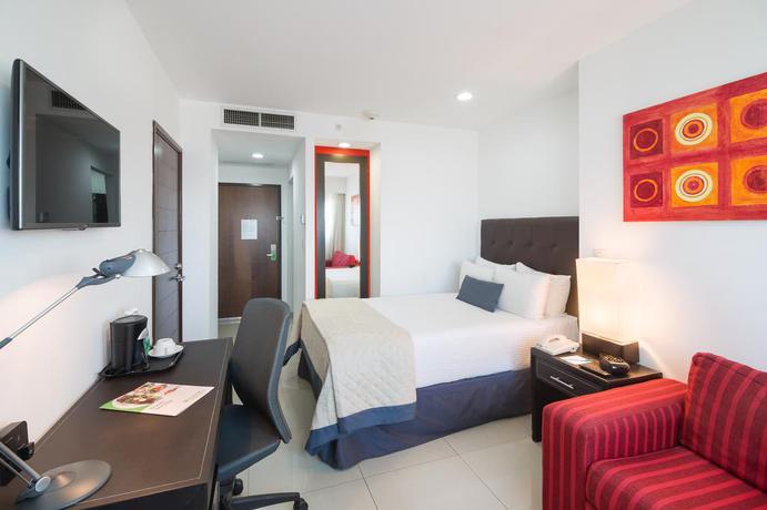 Imagen de la habitación del Hotel Wyndham Garden Celaya. Foto 7