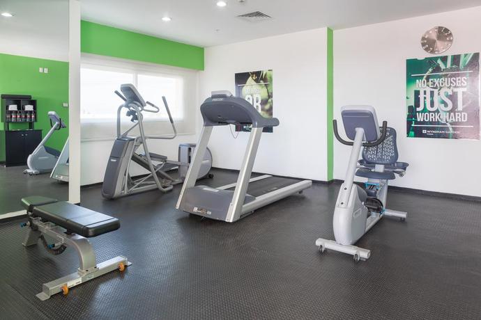 Imagen de los interiores del Hotel Wyndham Garden Celaya. Foto 20