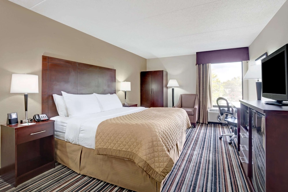 Imagen de la habitación del Hotel Wyndham Garden Charlotte Airport Southeast. Foto 8