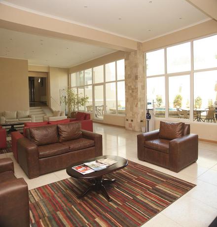 Imagen de los interiores del Hotel Wyndham Garden Concepcion. Foto 11
