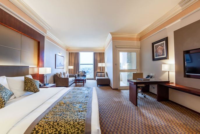 Imagen de la habitación del Hotel Wyndham Garden Dammam. Foto 10