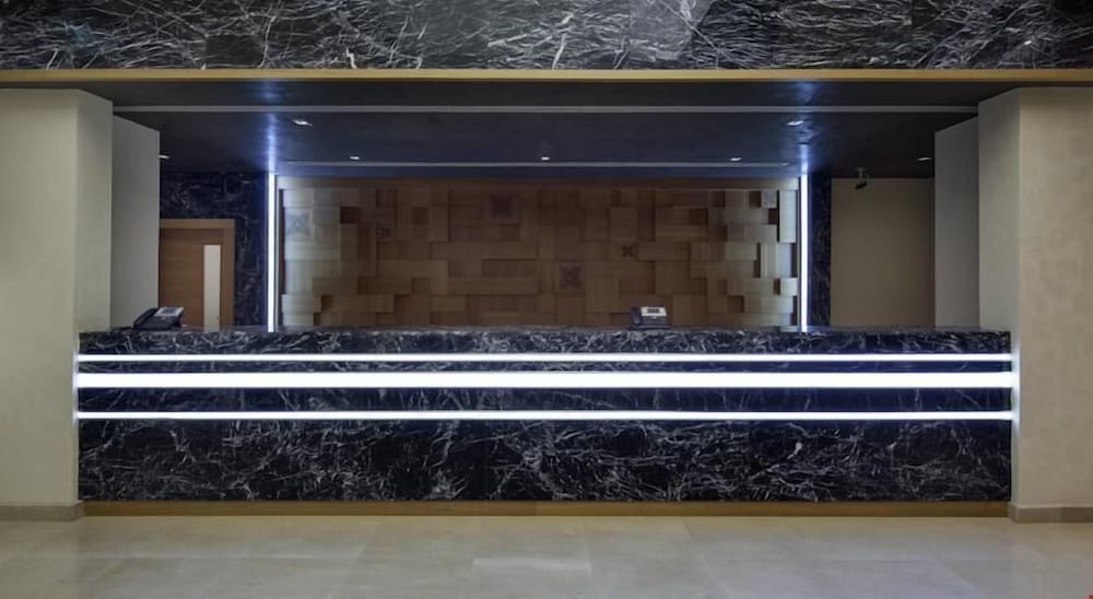 Imagen de los interiores del Hotel Wyndham Garden Diyarbakir. Foto 17