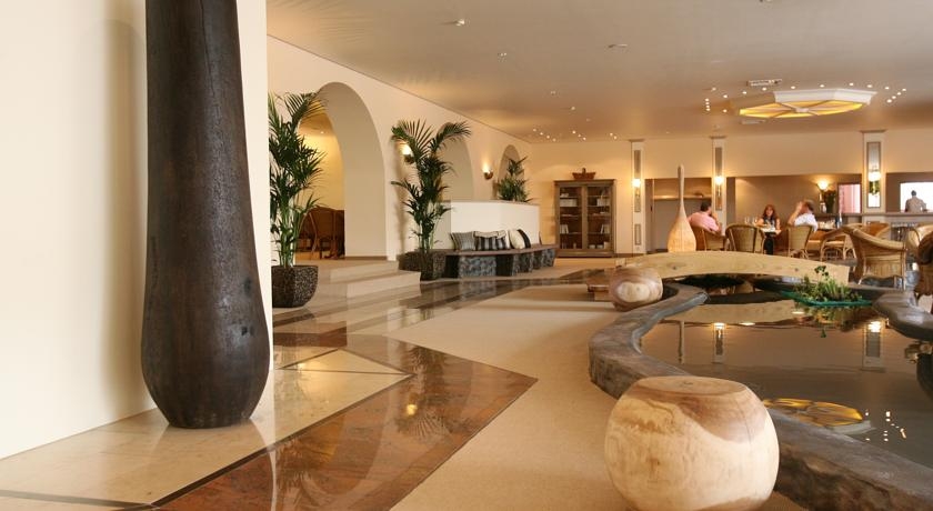 Imagen de los interiores del Hotel Wyndham Garden Donaueschingen. Foto 10