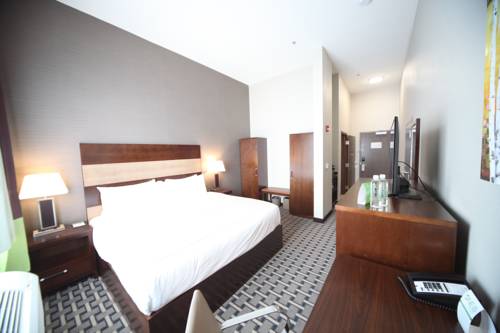 Imagen de la habitación del Hotel Wyndham Garden Edmonton Airport. Foto 3