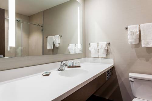 Imagen de la habitación del Hotel Wyndham Garden Edmonton Airport. Foto 6