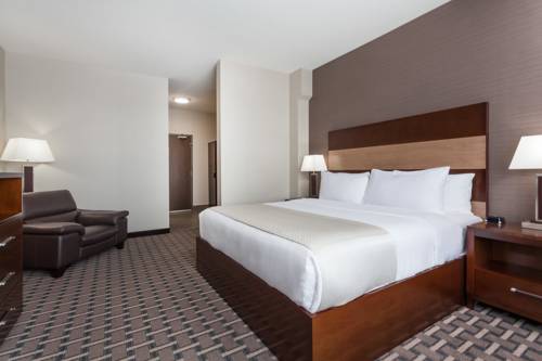 Imagen de la habitación del Hotel Wyndham Garden Edmonton Airport. Foto 8