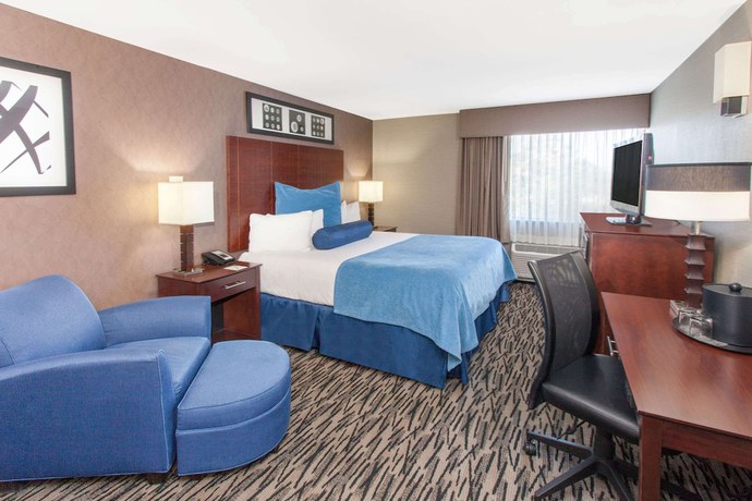 Imagen de la habitación del Hotel Wyndham Garden Elk Grove Village/o'hare. Foto 9