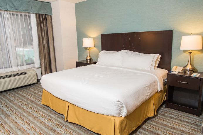 Imagen de la habitación del Hotel Wyndham Garden Erie. Foto 8
