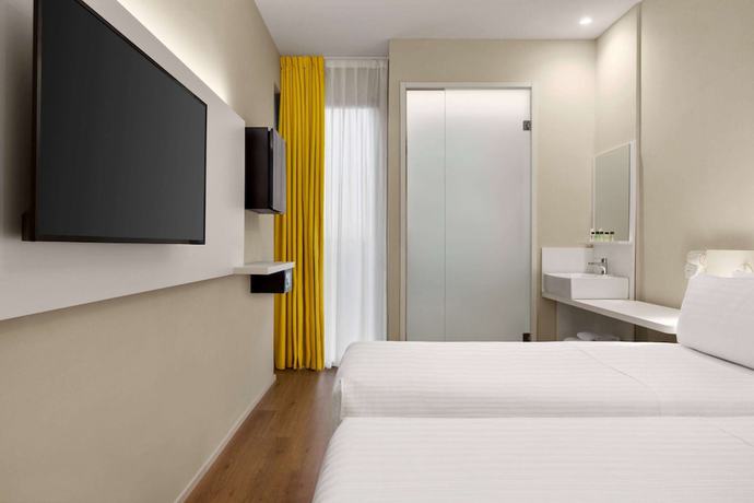 Imagen de la habitación del Hotel Wyndham Garden Florence. Foto 5