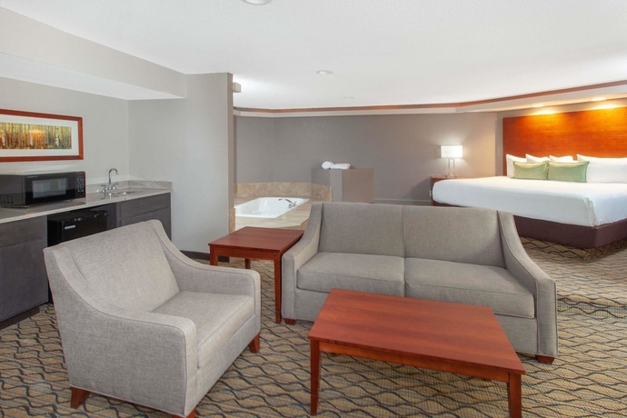 Imagen de la habitación del Hotel Wyndham Garden Fort Wayne. Foto 8
