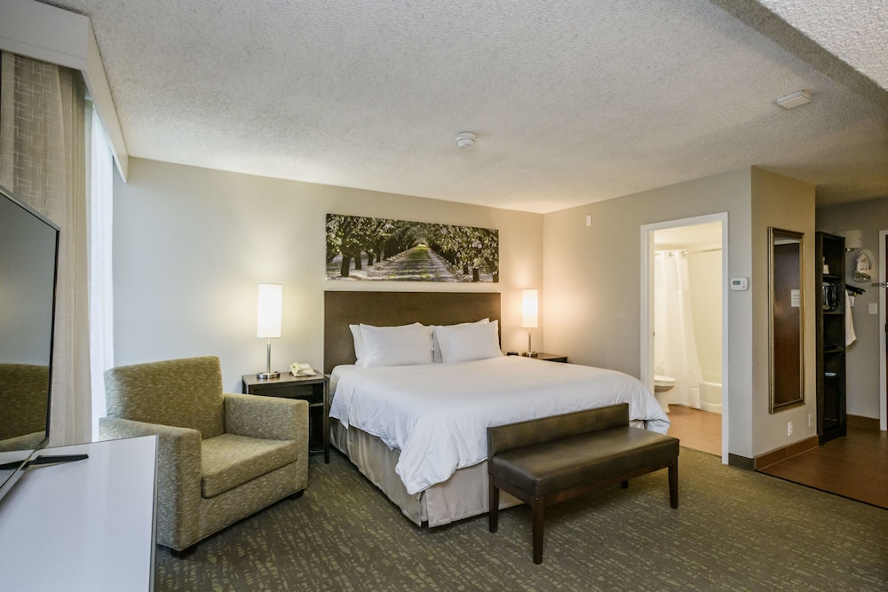 Imagen de la habitación del Hotel Wyndham Garden Fresno Yosemite Airport. Foto 5