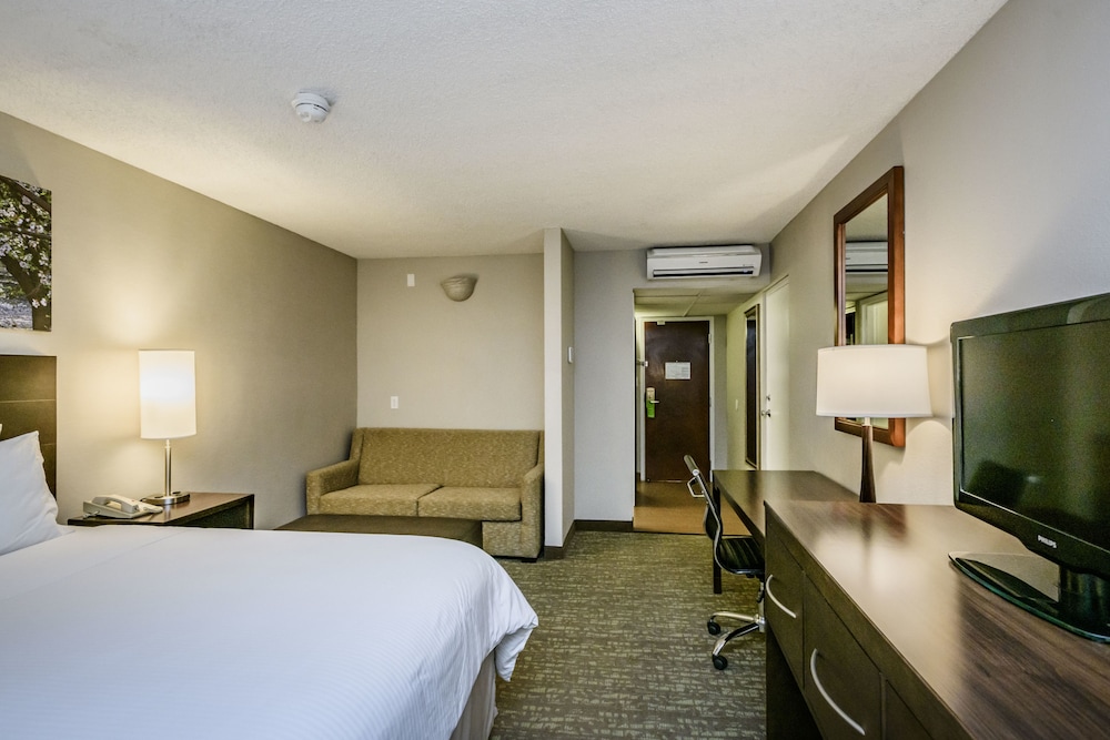 Imagen de la habitación del Hotel Wyndham Garden Fresno Yosemite Airport. Foto 6