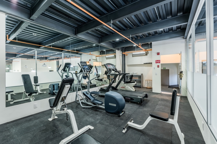 Imagen de los interiores del Hotel Wyndham Garden Guadalajara Expo. Foto 15