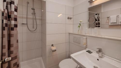 Imagen de la habitación del Hotel Wyndham Garden Gummersbach. Foto 18