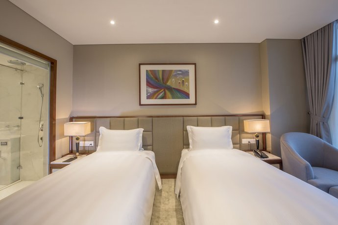 Imagen de la habitación del Hotel Wyndham Garden Hanoi. Foto 10