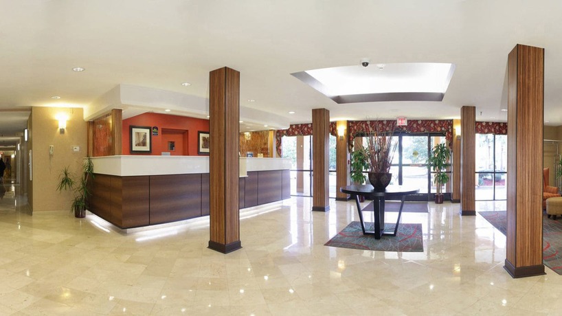 Imagen de los interiores del Hotel Wyndham Garden Jacksonville. Foto 7